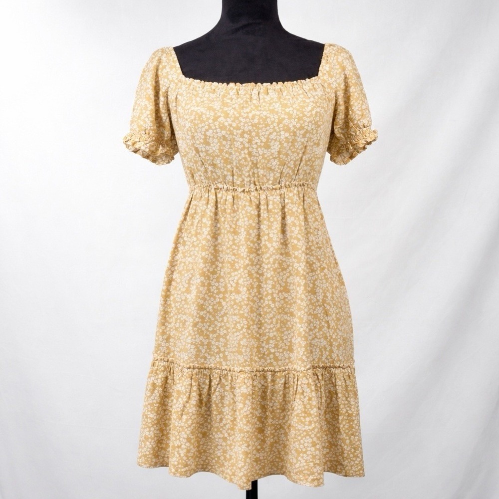 Linen Blend Cottage Dress Small Summer Brunch Milkmaid Tiered Puff Sleeve Floral